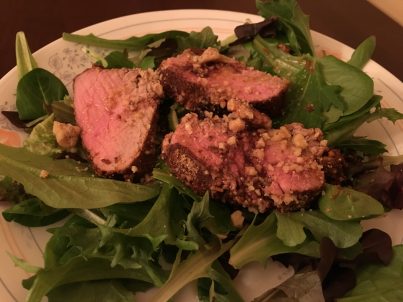 filet de porc croustillant aux noix de Grenoble